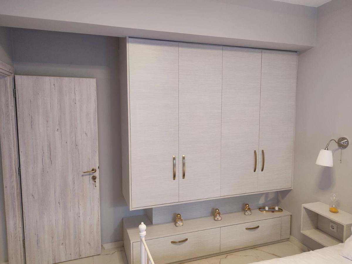 Niriides Apartments Porto Heli Ngoại thất bức ảnh